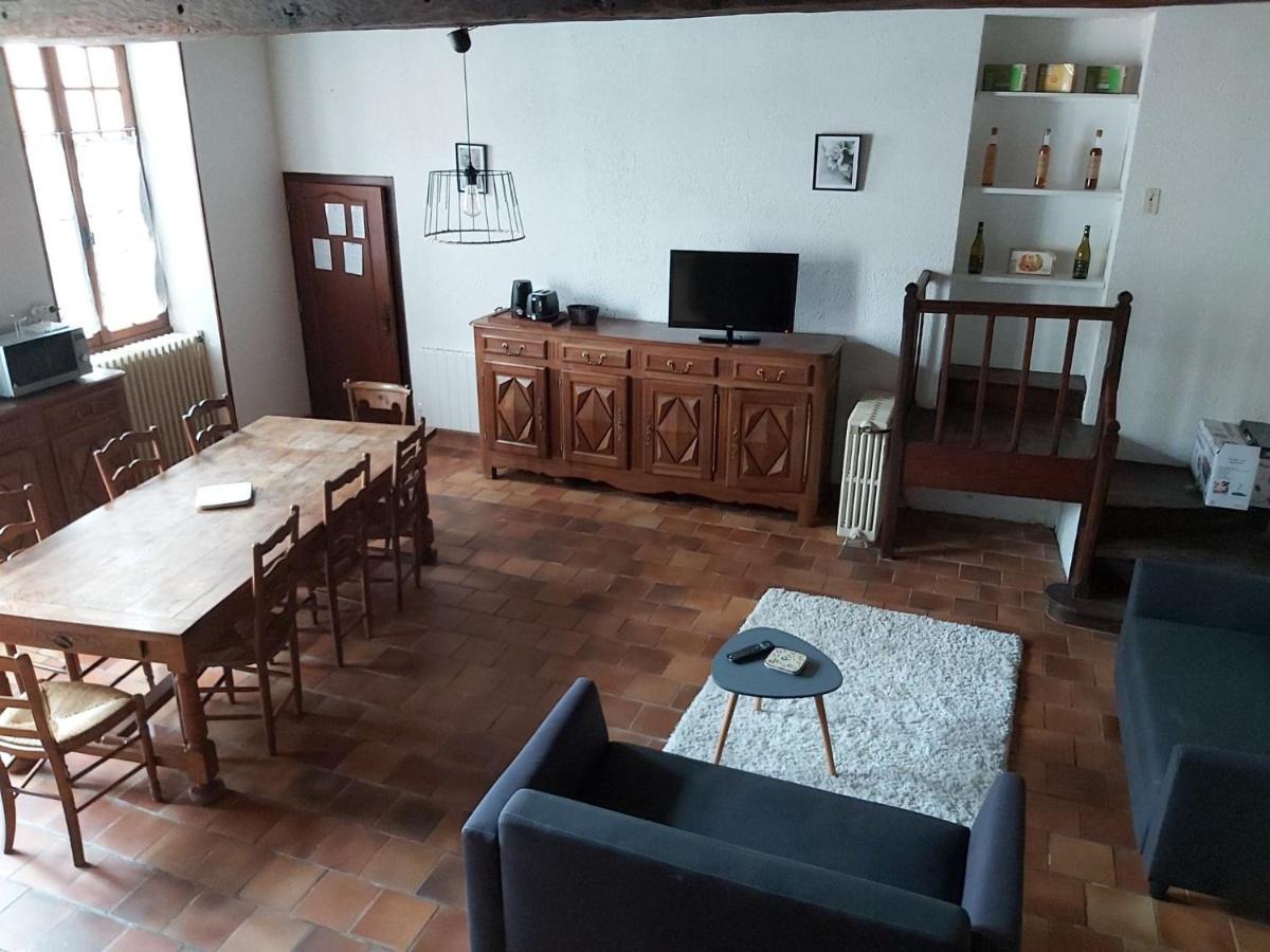 Logis Des Bessons Migron Exterior foto