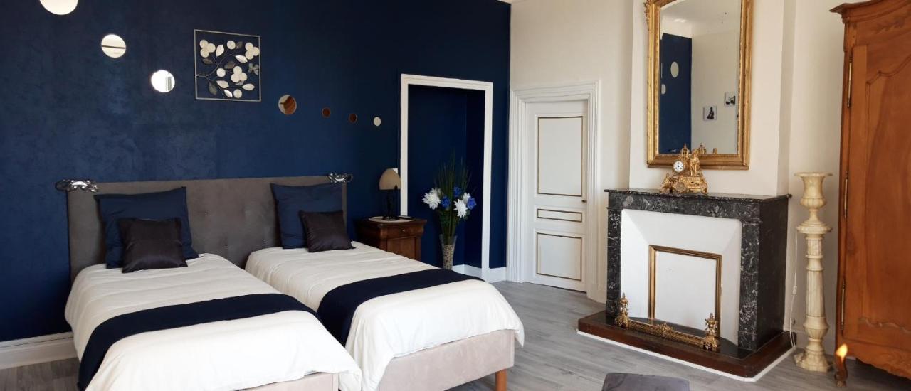 Logis Des Bessons Migron Exterior foto