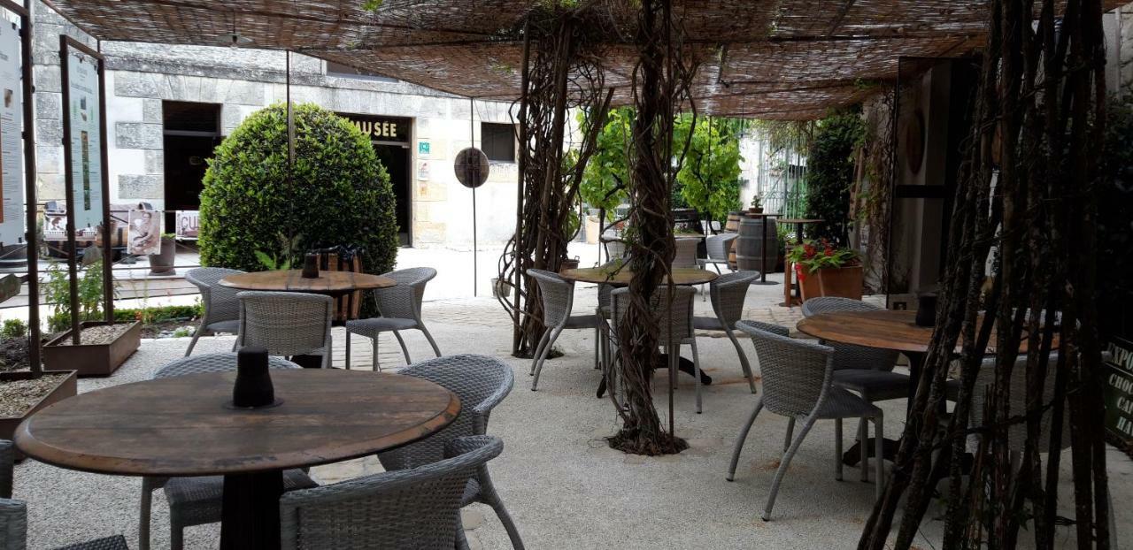Logis Des Bessons Migron Exterior foto